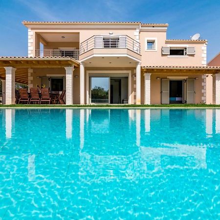Villa Johnnie Poulades Экстерьер фото