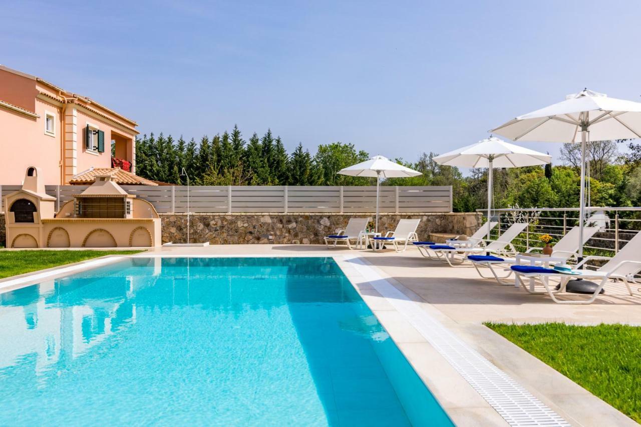 Villa Johnnie Poulades Экстерьер фото